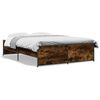 vidaXL Bedframe bewerkt hout metaal gerookt eikenkleurig 135x190 cm