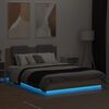 vidaXL Bedframe met hoofdbord en LED sonoma eikenkleurig 140x200 cm