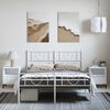 vidaXL Bedframe met hoofd- en voeteneinde metaal wit 135x190 cm