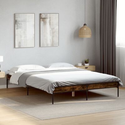 vidaXL Bedframe bewerkt hout metaal gerookt eikenkleurig 140x190 cm