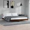 vidaXL Bedframe zonder matras 200x200 cm spaanplaat bruin eikenkleurig