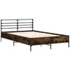 vidaXL Bedframe bewerkt hout metaal gerookt eikenkleurig 120x190 cm