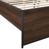 vidaXL Bedframe bewerkt hout metaal bruin eikenkleur 200x200 cm