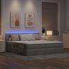 vidaXL Bed met LED-striplichten Lichtgrijs 180 x 200 cm Stof