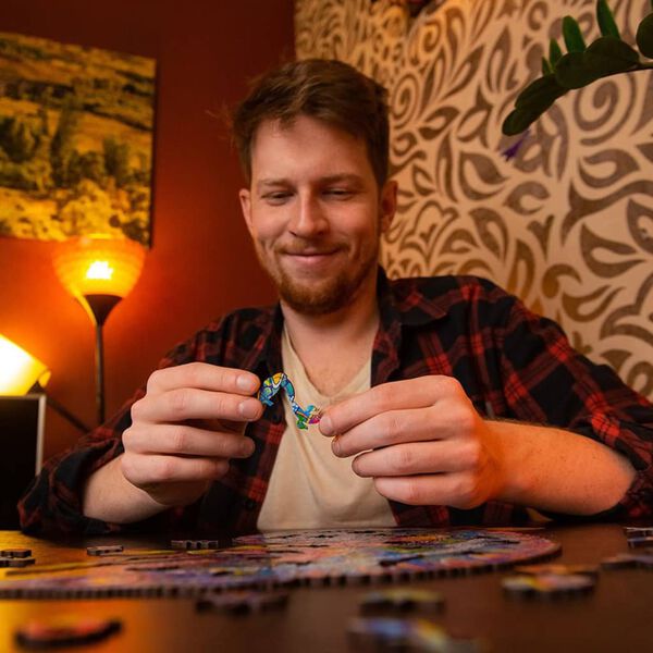 UNIDRAGON Puzzel Iridescent Chameleon 202 stukjes medium 26x33 cm hout