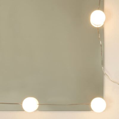 vidaXL Spiegelkast met LED-verlichting 70x16,5x60 cm gerookt eiken