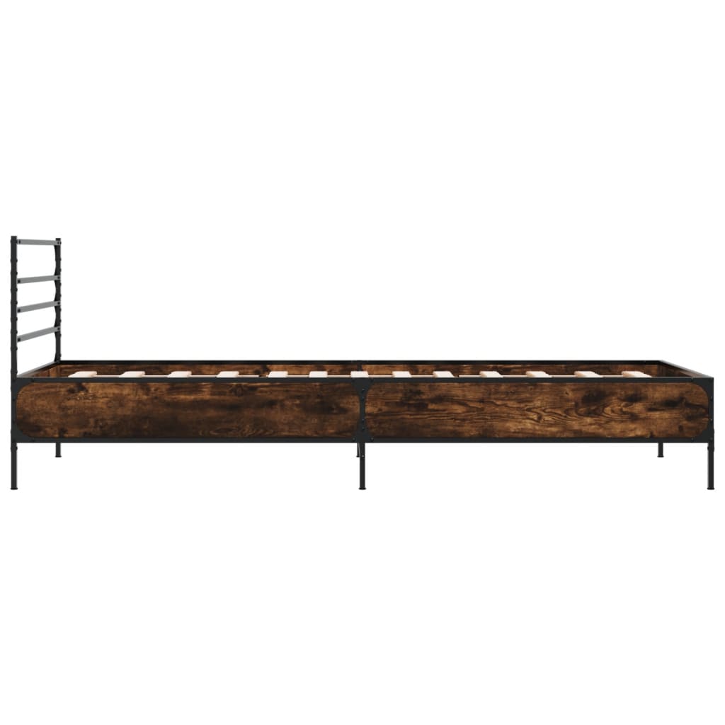 vidaXL Bedframe bewerkt hout en metaal gerookt eikenkleurig 100x200 cm